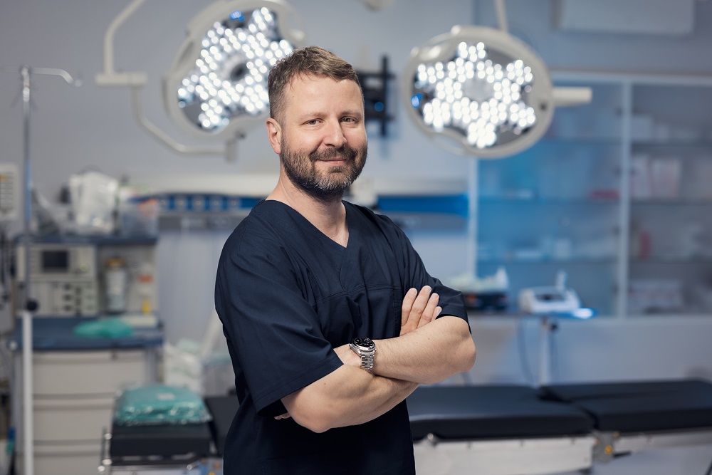 Profilaktyka żylaków kończyn dolnych – dr Wojciech Rybak podpowiada